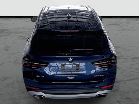 Used 2023 BMW X3 xDrive30i w/ Premium Package image 3