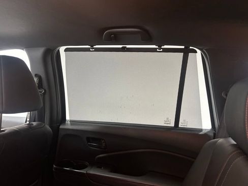 Used 2022 Honda Pilot TrailSport image 30
