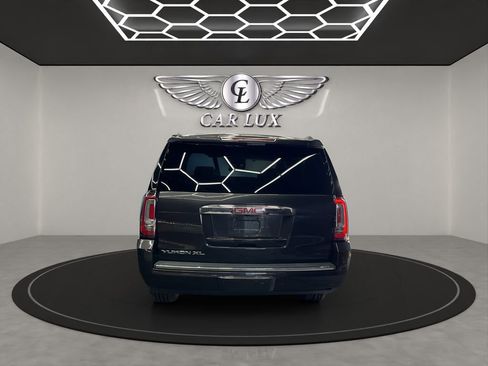 Used 2017 GMC Yukon XL Denali w/ Open Road Package image 5