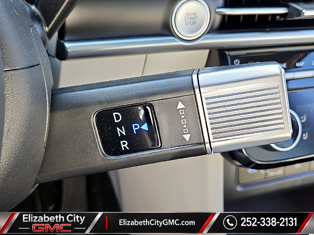Used 2026 Hyundai Tucson Limited AWD/4WD image 17