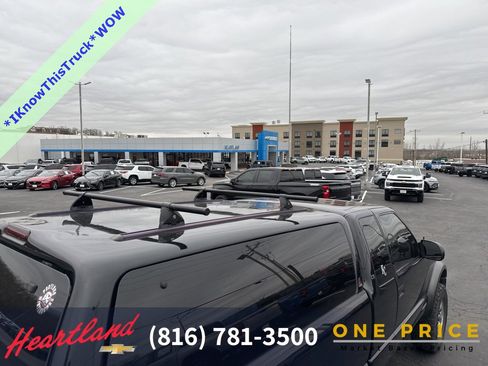 Used 2000 Chevrolet S10 Pickup LS w/ Preferred Equipment Group image 15
