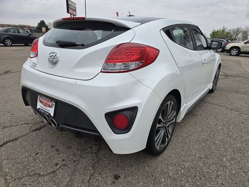 Used 2016 Hyundai Veloster Turbo R-Spec image 5