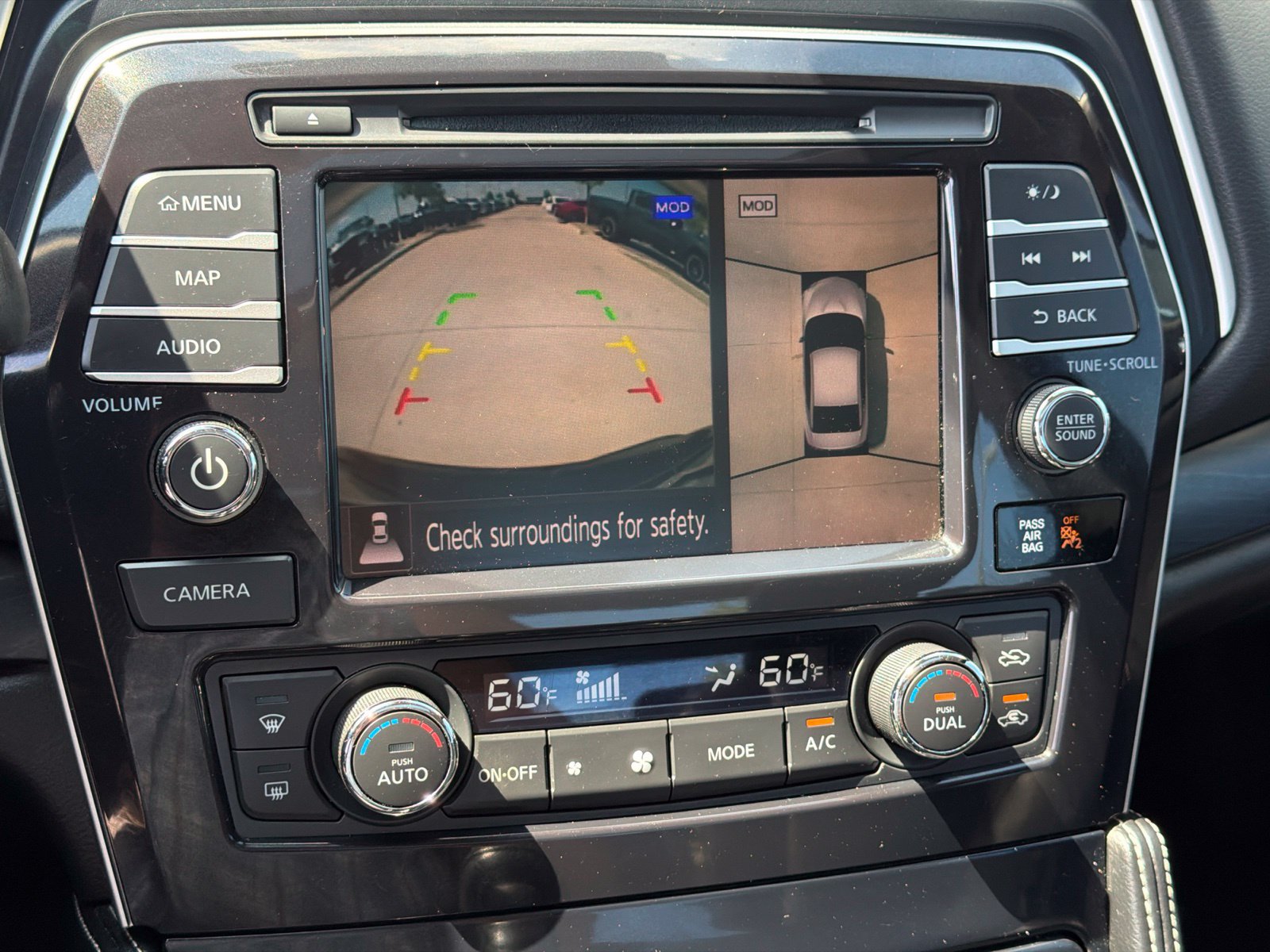 Used 2023 Nissan Maxima Platinum w/ Sport Mat Group FWD image 23