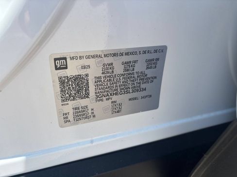 Used 2025 Chevrolet Equinox LT FWD image 24
