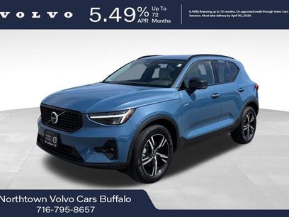 Used 2023 Volvo XC40 B5 Plus w/ Driver Assist Package