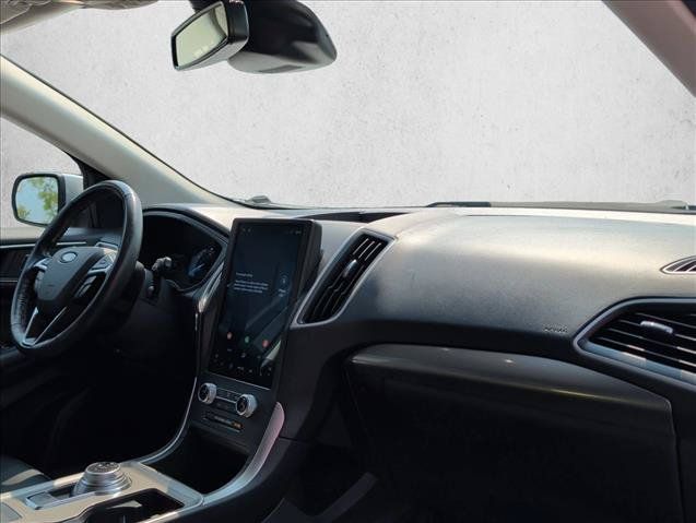 Used 2024 Ford Edge SEL AWD/4WD image 29