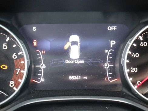 Used 2018 Jeep Compass Sport w/ Tech Group image 6