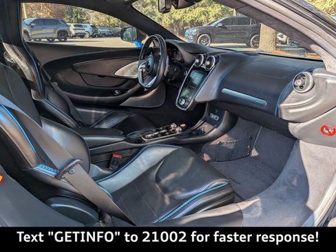 Used 2022 McLaren GT image 19