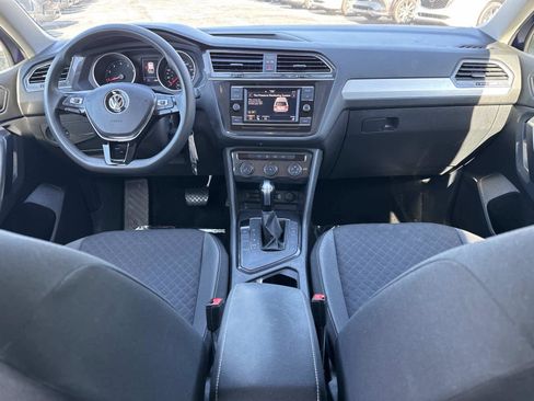 Used 2021 Volkswagen Tiguan S image 16