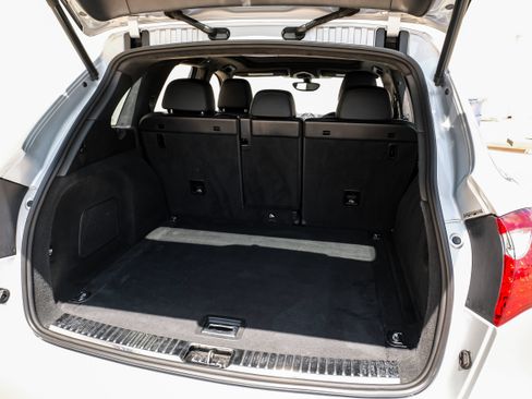 Used 2013 Porsche Cayenne Turbo AWD/4WD image 46