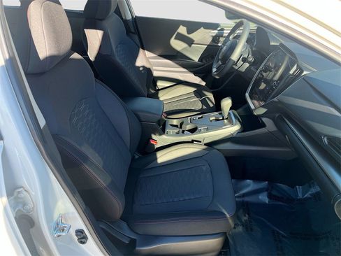 Used 2024 Subaru Impreza 2.0i Sport image 27