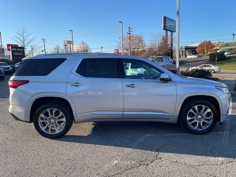 Used 2019 Chevrolet Traverse Premier image 5