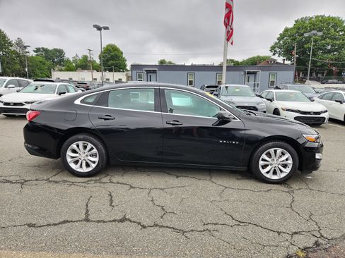 Used 2022 Chevrolet Malibu LT FWD image 6
