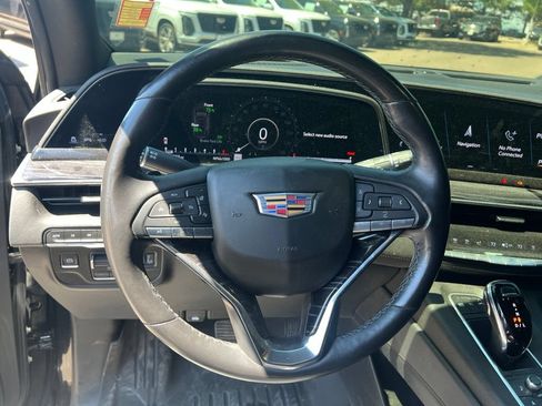 Used 2021 Cadillac Escalade Sport w/ LPO, Illumination Package AWD/4WD image 11