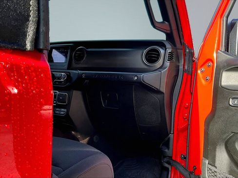 Certified 2023 Jeep Wrangler Sport AWD/4WD image 17