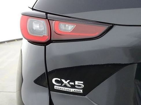 Used 2022 MAZDA CX-5 Signature image 46