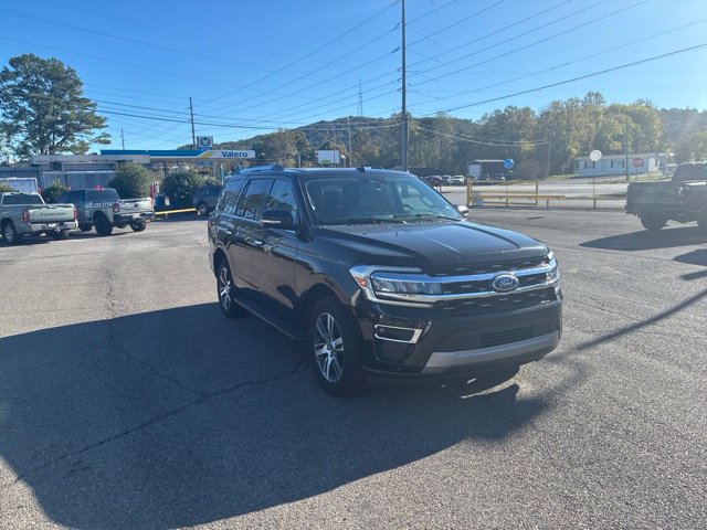 Certified 2024 Ford Expedition Limited RWD image 2