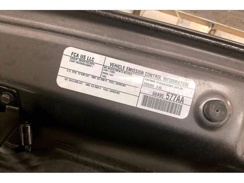 Used 2021 Jeep Gladiator Rubicon w/ Cold Weather Group image 33