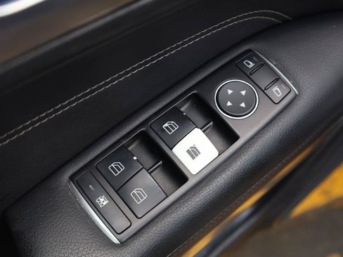 Used 2014 Mercedes-Benz E 350 Cabriolet w/ Premium 1 Package image 38