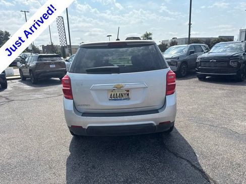 Used 2017 Chevrolet Equinox LS FWD image 4