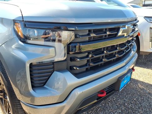 Used 2023 Chevrolet Silverado 1500 RST w/ Redline Edition image 6