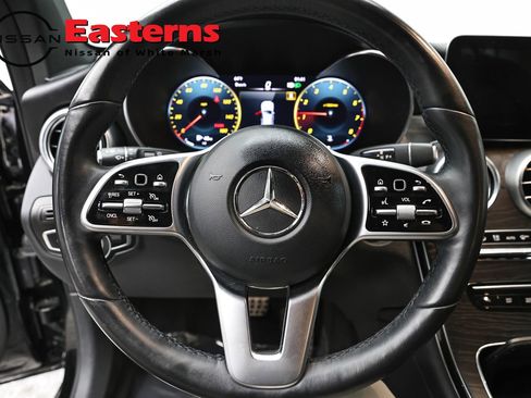 Used 2022 Mercedes-Benz GLC 300 4MATIC w/ AMG Line image 10