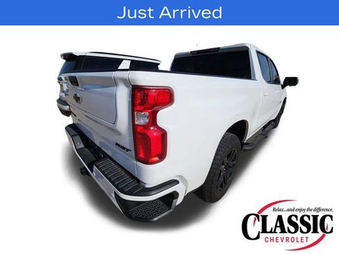 Used 2025 Chevrolet Silverado 1500 RST AWD/4WD image 6