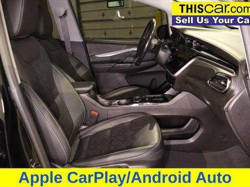 Used 2022 Chevrolet Bolt LT w/ Infotainment Package image 22
