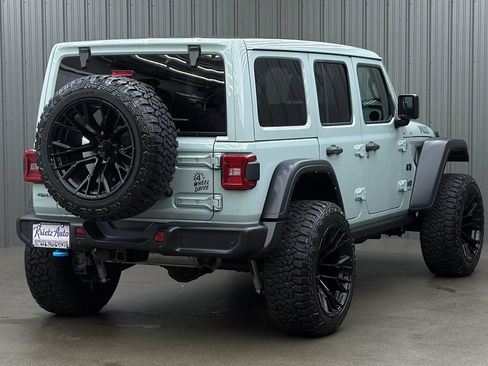 Used 2024 Jeep Wrangler Unlimited AWD/4WD image 5