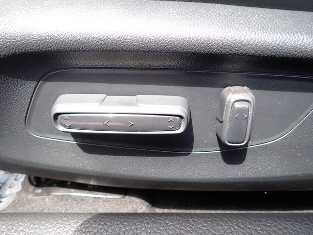 Used 2023 Honda Civic Touring image 22