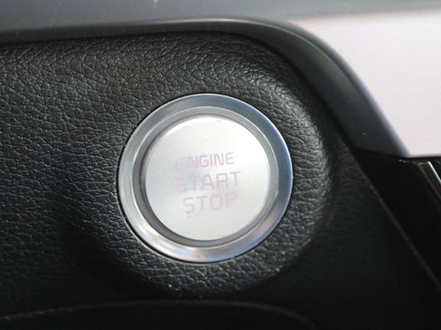 Certified 2023 Kia Telluride S w/ S Sunroof Package FWD image 33