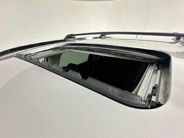 Certified 2026 Honda CR-V EX image 9