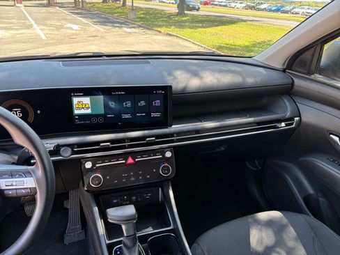 Used 2025 Hyundai Tucson SEL image 30