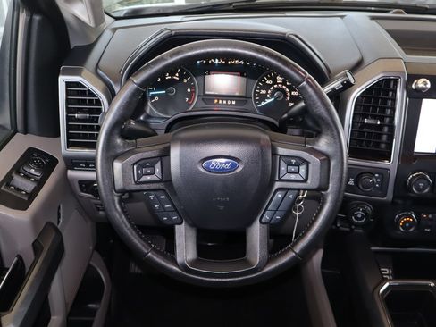 Used 2020 Ford F150 XLT w/ Equipment Group 302A Luxury AWD/4WD image 17