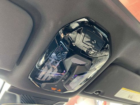 Used 2024 BMW 740i xDrive 740i xDrive image 31