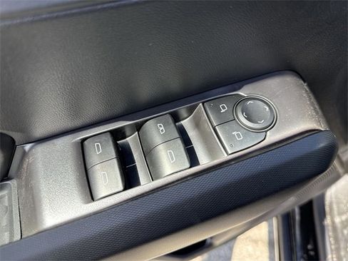 New 2025 GMC Canyon Elevation w/ Convenience Package image 21