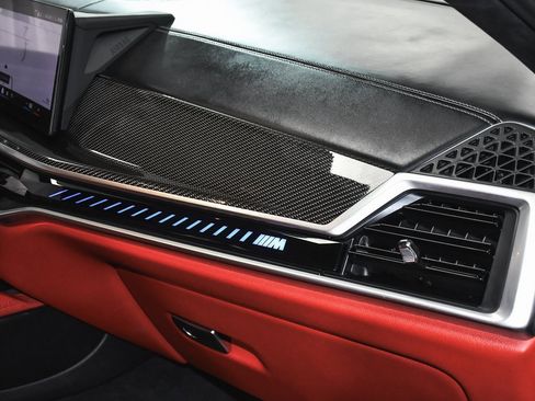 Used 2024 BMW X6 M Competition w/ Executive Package image 86