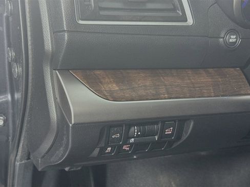 Used 2016 Subaru Outback 2.5i Limited image 10