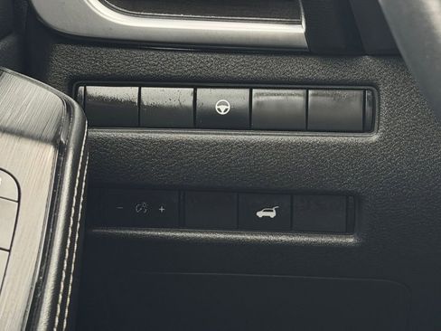 Used 2021 Nissan Rogue SL w/ Premium Package image 20