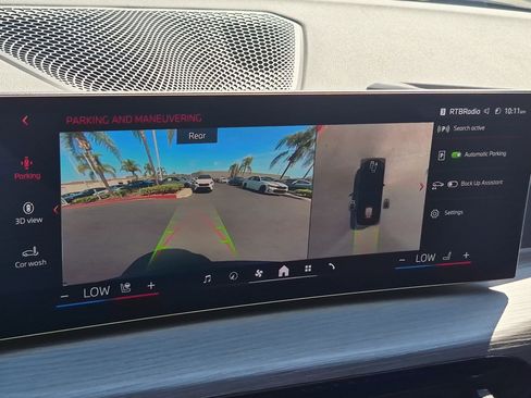 Used 2025 BMW i4 eDrive40 w/ Parking Assistance Package RWD image 25