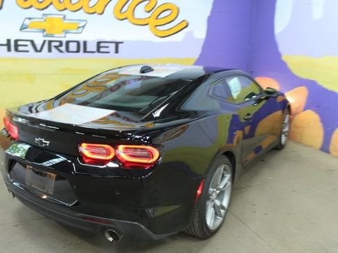 Used 2022 Chevrolet Camaro LT w/ RS Package RWD image 8