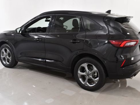 Used 2024 Ford Escape ST-Line w/ Tech Pack #1 AWD/4WD image 15