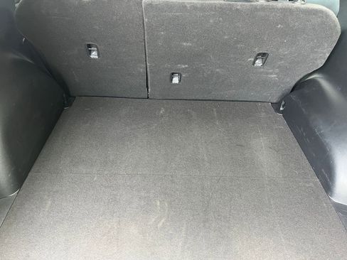 Used 2025 Kia Sportage LX image 30