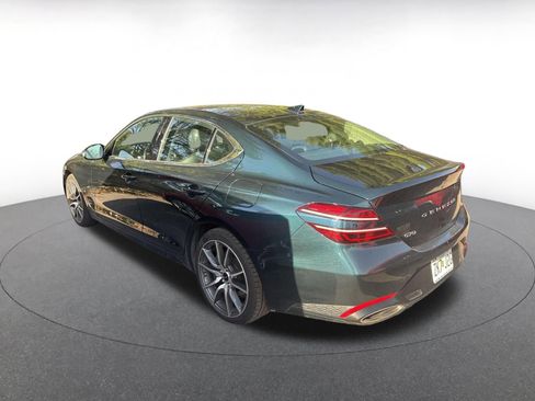 Used 2025 Genesis G70 2.5T image 4