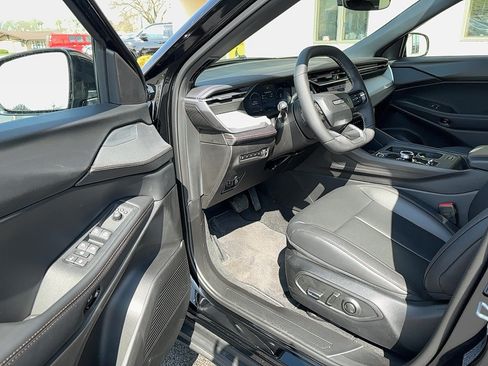 New 2026 Jeep Cherokee Limited AWD/4WD image 17