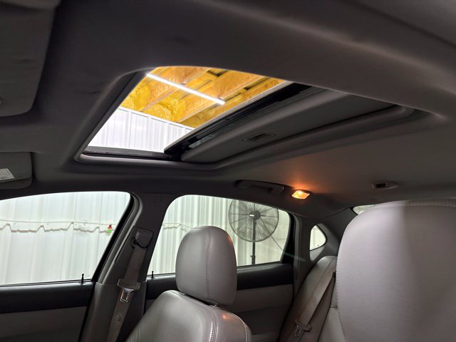 Used 2005 Buick LaCrosse CXL w/ Gold Convenience Package FWD image 27