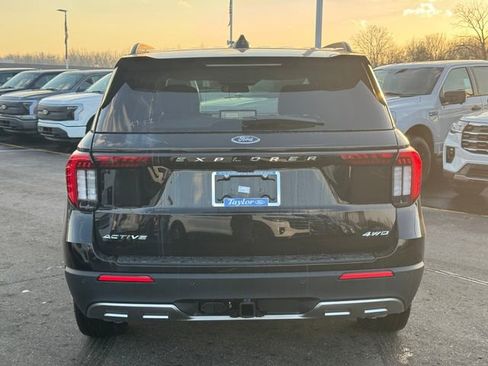 New 2026 Ford Explorer Active w/ Active Comfort Package image 6