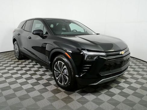 New 2026 Chevrolet Blazer EV LT image 25