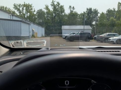 Used 2023 GMC Terrain Denali AWD/4WD image 27