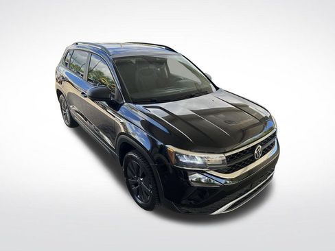 Used 2022 Volkswagen Taos S w/ IQ Drive S Package AWD/4WD image 38